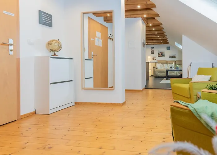 Appartement 1 Bedroom With King Bed, 2 Min To Rab *